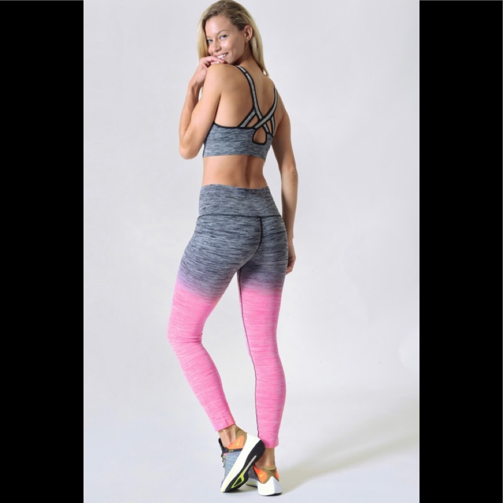 Charcoal Pink Ombré Workout Set - Leggings & Bra - Picture 4 of 4